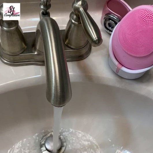 1) wet cleansing brush (its water-resistant so it's totally fine to bring in the shower!)  2) apply your cleanser to the brush or to your face  3) choose the vibration speed you prefer and massage over face and neck to cleanse skin  4) rinse brush and skin and follow up with treatments and/or moisturizer